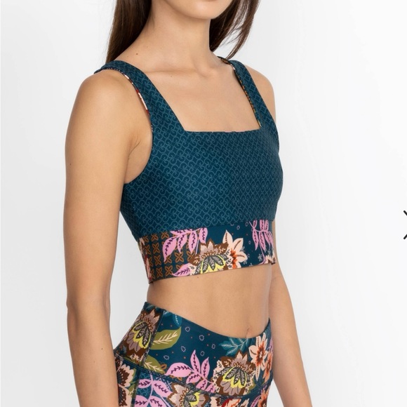 NWT Johnny Was JWLA  Delfino Floral Reversible Sports Bra  L- XLarge - Picture 7 of 8